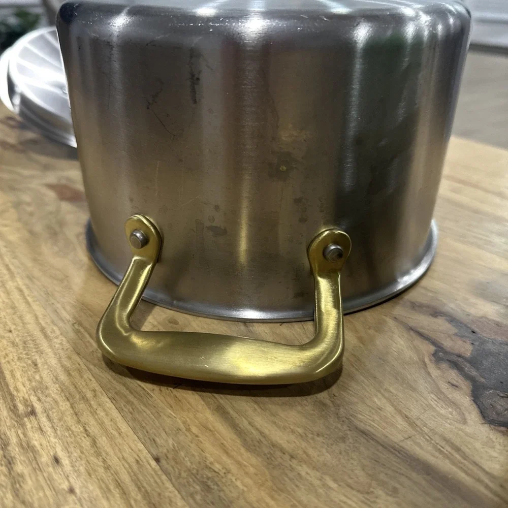Made-In Cookware Italy 4 qt Stainless Saucepan‎ Gold Handle W/Lid NEW